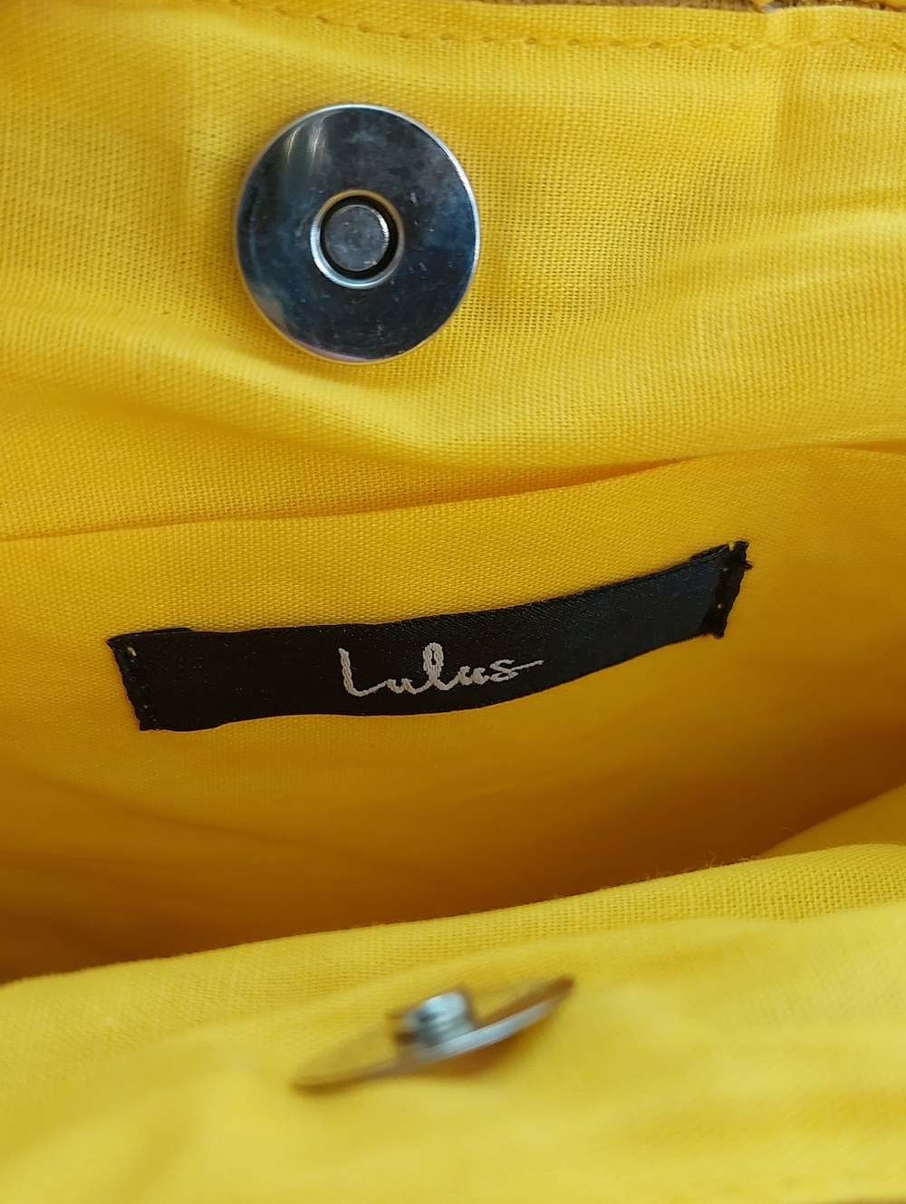 Lulu's Stay Chic Yellow Beaded Wooden Circle Handle Bag - Picture 9 of 14